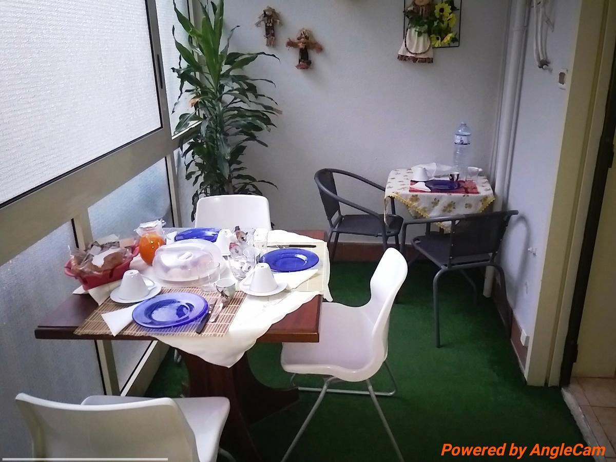 Bed & Breakfast Movida Aeroporto di Catania Fontana Rossa