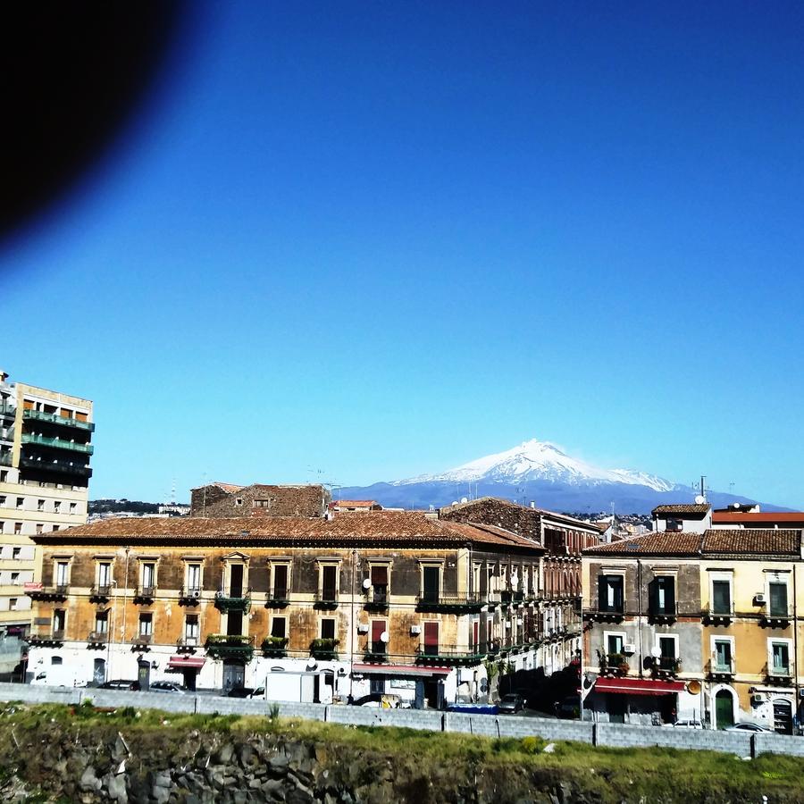 Movida Aeroporto di Catania Fontana Rossa