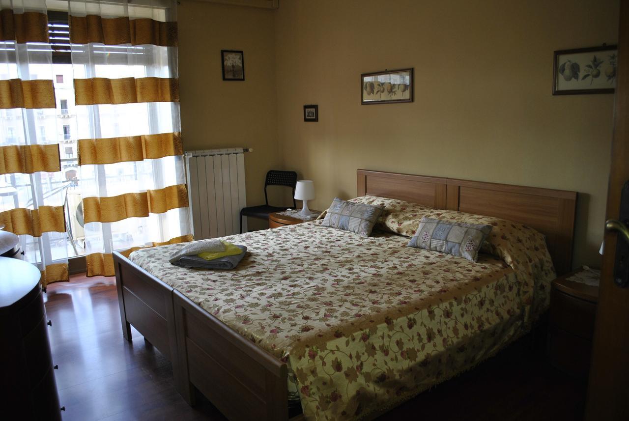 Movida Bed & Breakfast Aeroporto di Catania Fontana Rossa